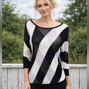 White House Black Market (WHBM) Black & White Striped Lightweight Sweater Size M